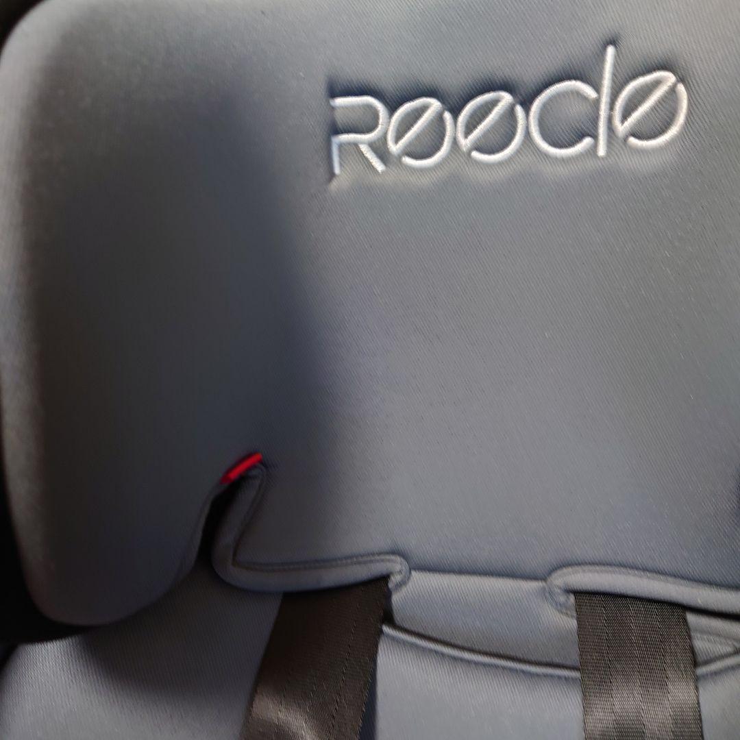 Rooclo 車用チャイルドシート 　グレー