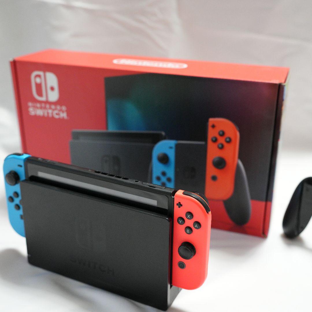 Nintendo Switch 本体 青/赤 Joy-Con ドックなど一式付属