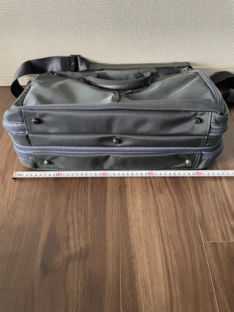 ゼロハリバートン　グレー ナイロン ビジネスバッグ