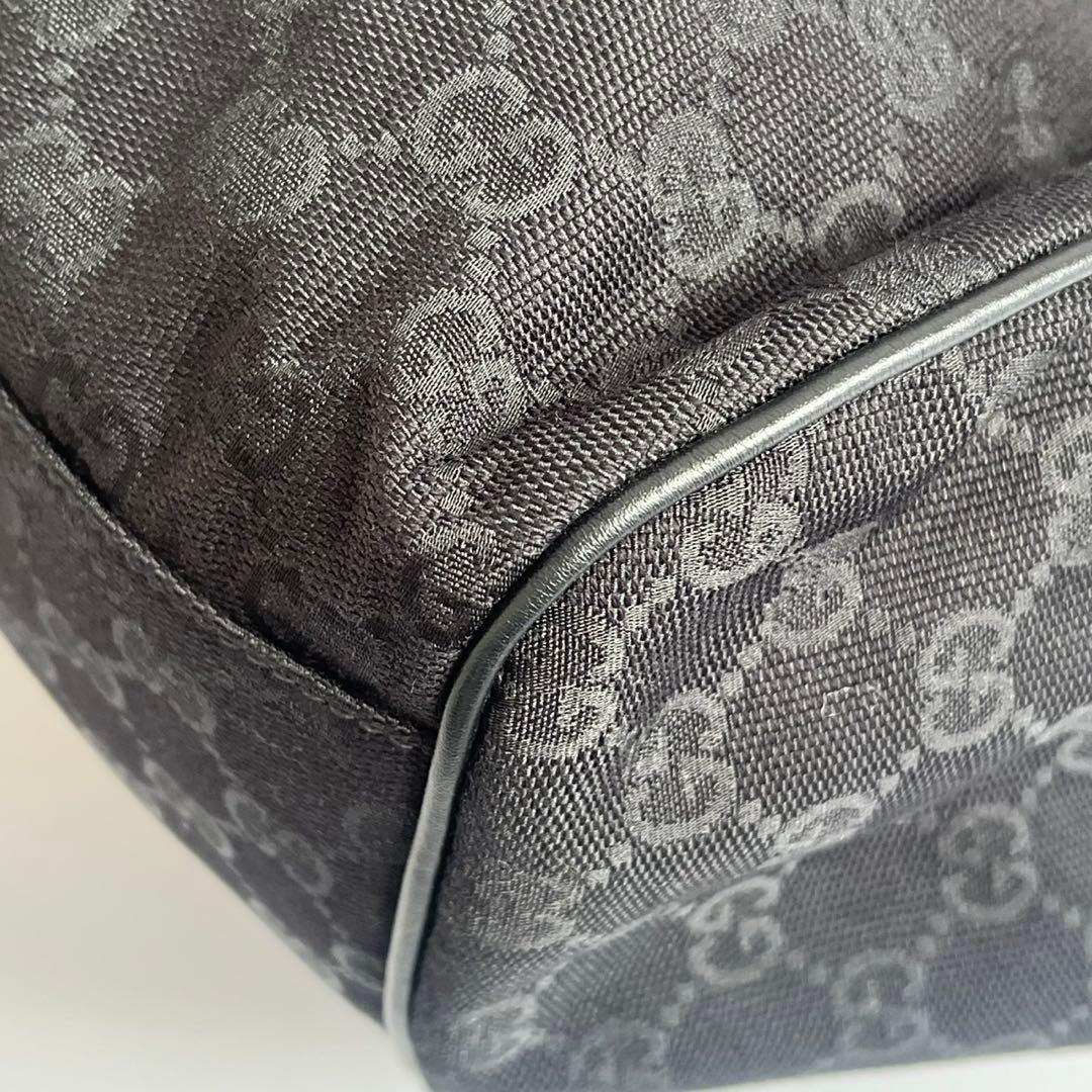 未使用保管品✨　GUCCI スーキー　ショルダーバッグ　GGキャンバス　黒