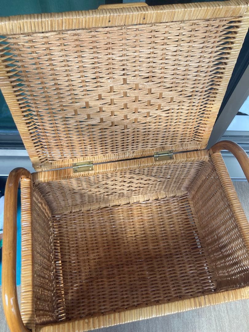 キャスター付き ラタン 籐　チェスト 2段 タンス 箪笥 レトロ アンティーク