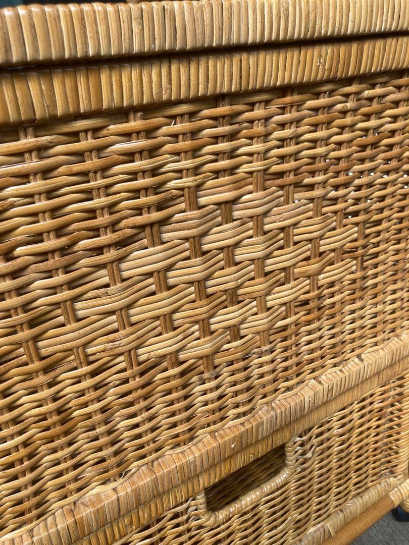 キャスター付き ラタン 籐　チェスト 2段 タンス 箪笥 レトロ アンティーク