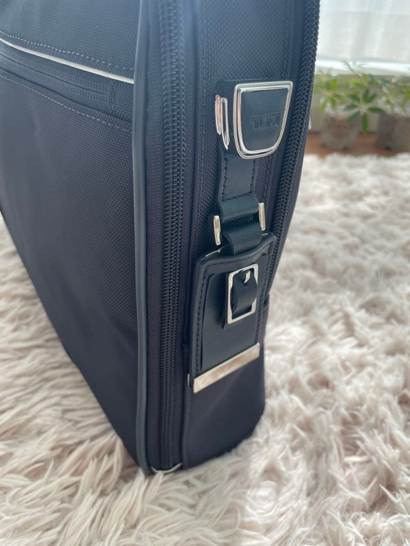 [新品タグ付]Tumi ビジネスバッグ ネイビーメンズ