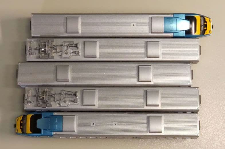 883系「ソニック833」イエロー5両セット（KATO 10-485）