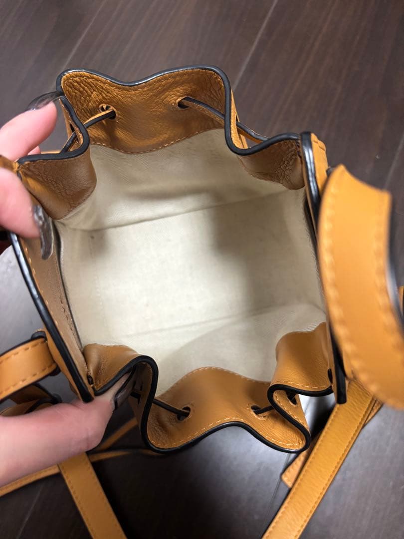 LOEWE ロエベ ハンモック ドローストリングバッグ ミニ ハンドバッグ