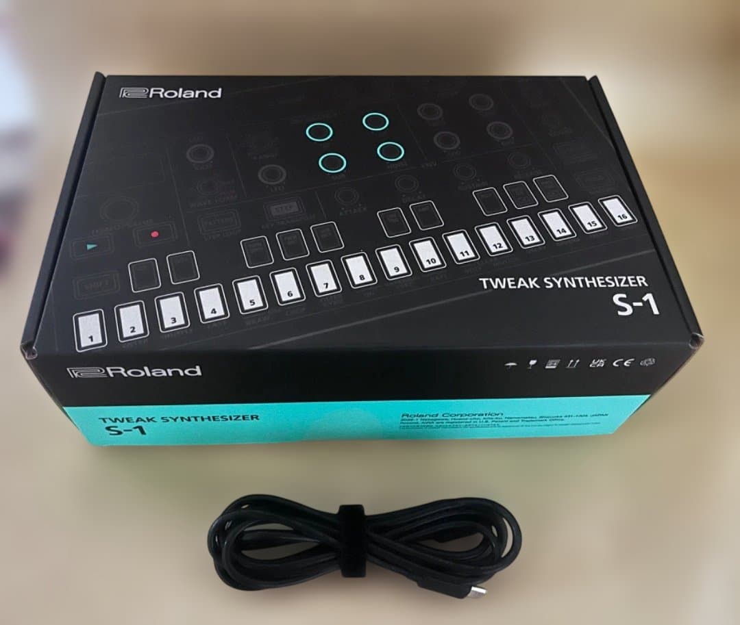 ROLAND AIRA S-1・アナログシンセサイザー・TWEAK・DAW - メルカリ