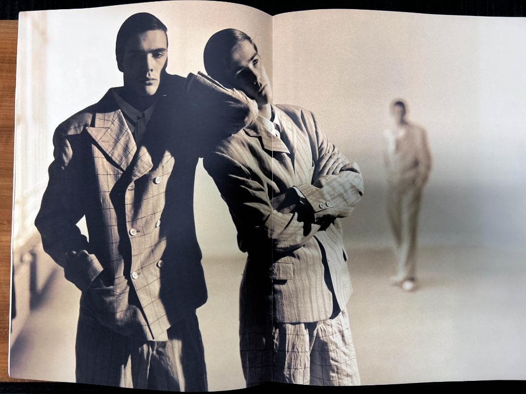 Commes des Garçons HOMME PLUS秋冬写真集