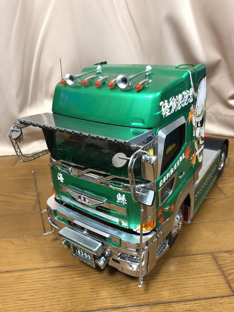 タミヤ1/14スカニア770S 6/4ダブルストレーラーです。 1/14RC