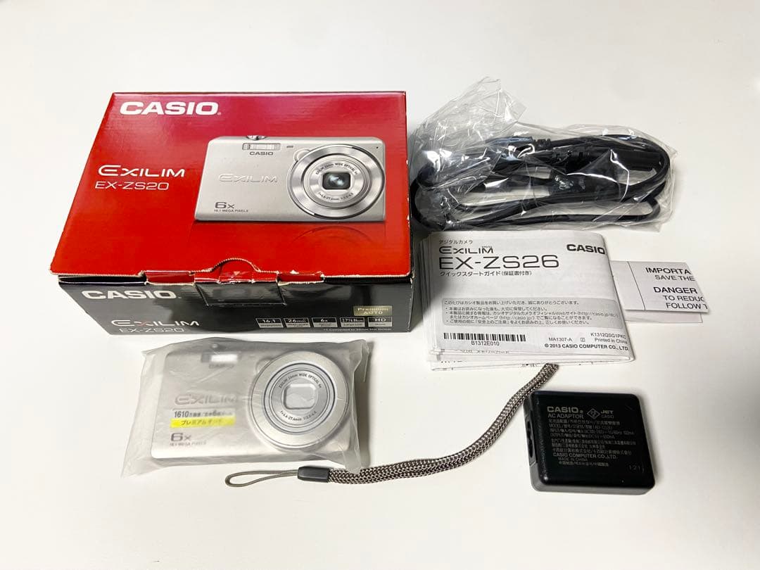 外観極美品】CASIO EXILIM EX-ZS20 - メルカリ
