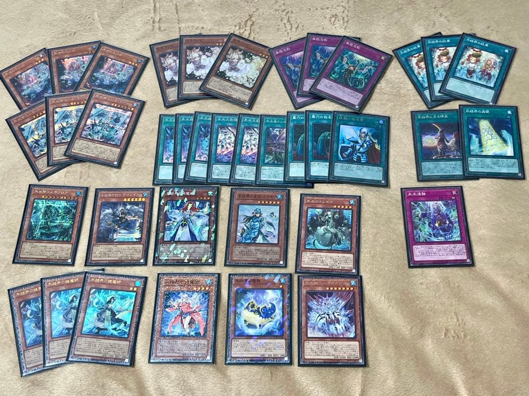 3*読様 遊戯王 引退品 決闘都市スリーブ4種 デッキ4種