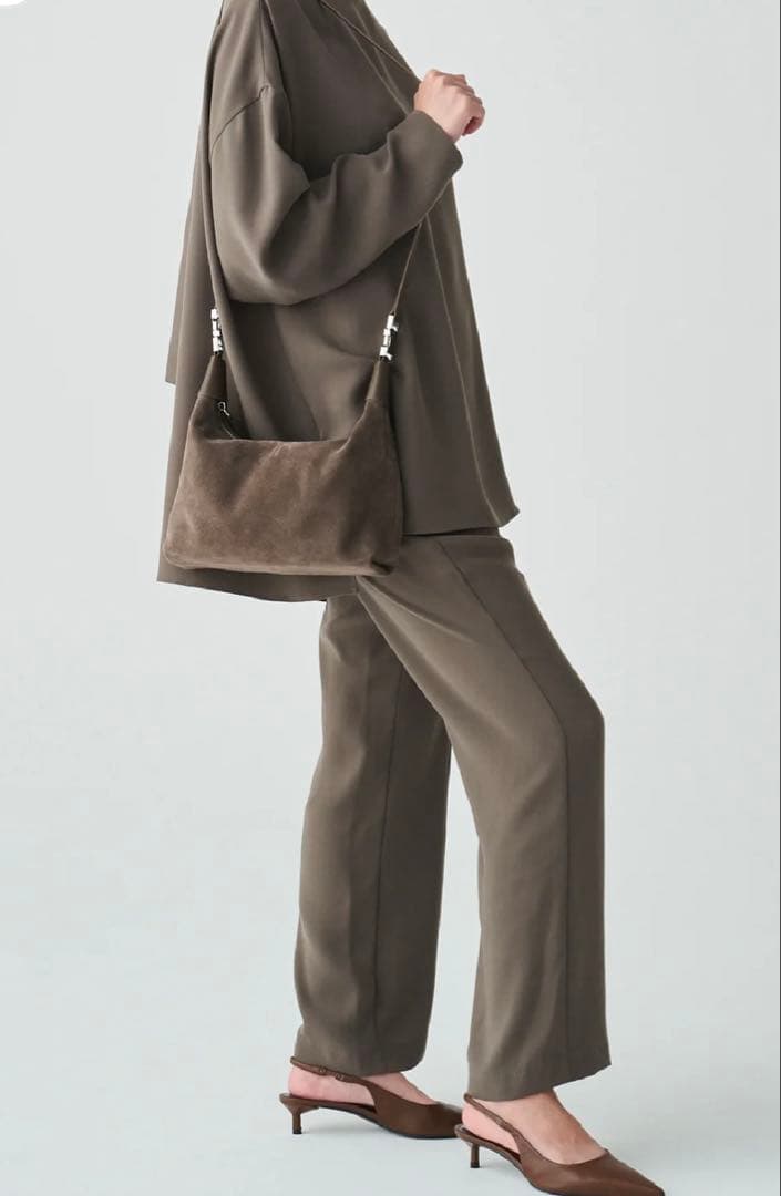 LiSALiSAashiyaリサリサ芦屋　2WAYスウェードバッグ