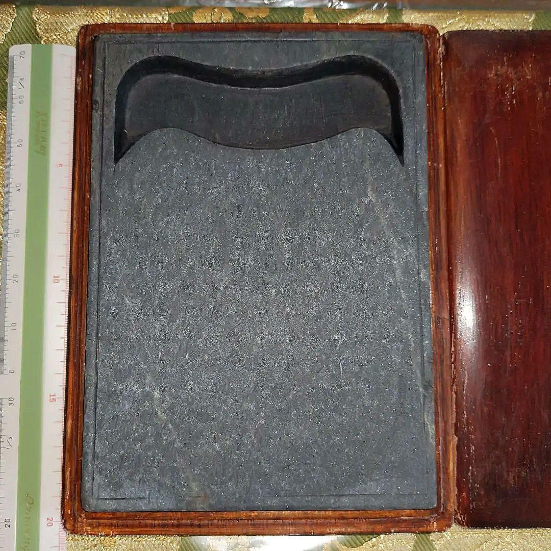 【最終価格】中国骨董　書道　倣古硯 中国古硯、端硯、骨董、 端渓硯 中国 彫刻 古硯 骨董品 木箱付き