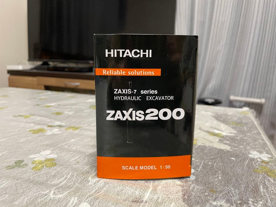 ミニカー 1/50 HITACHI ZAXIS200