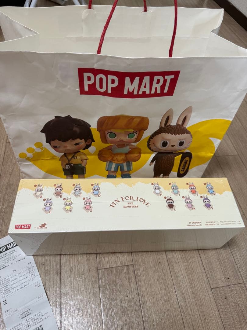 ポップマート ザ モンスターズ ピン フォー ラブ シリーズ ぬいぐる　A-M