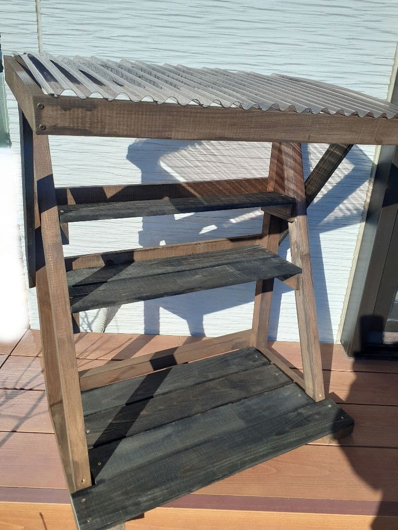 多肉植物棚　フラワースタンド　３段　サボテン　霜よけ