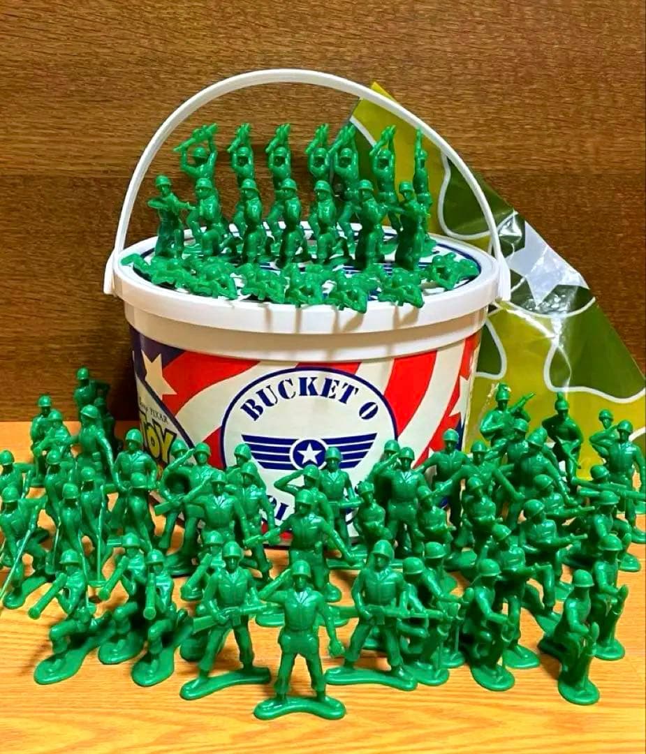 アーミーメン トイ・ストーリー アーミーメンバケツ タカラトミー 軍曹