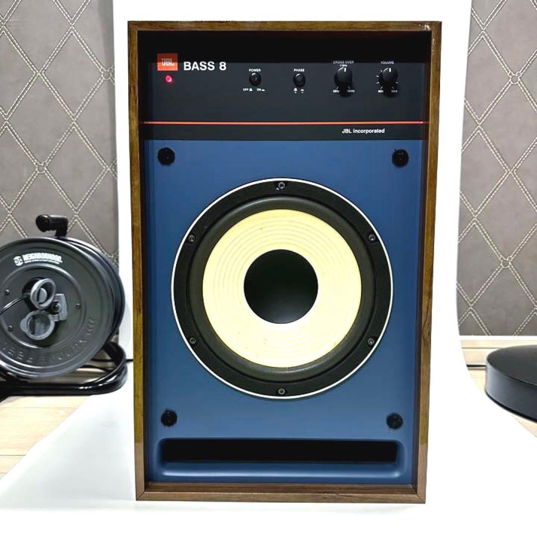 JBL BASS8 アクティブ・サブウーファー