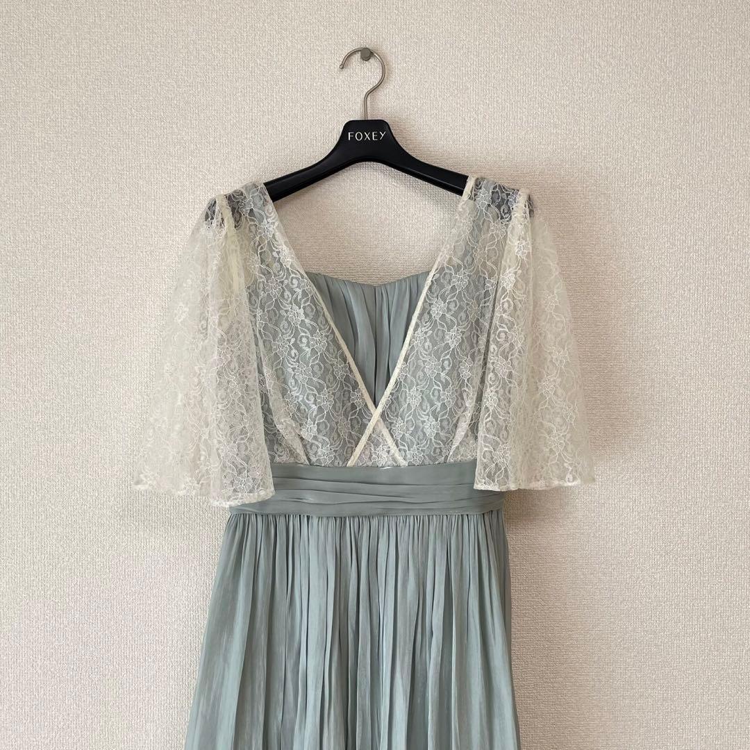 【新品未使用】AIMER WEB限定 ラメレース 割繊サテン袖付きドレス