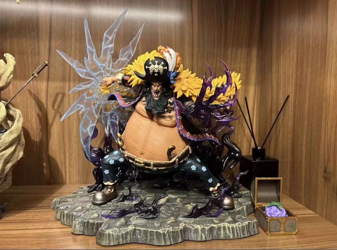 ワンピース 黒ひげ ガレージキット ガレキ スタチュー③②