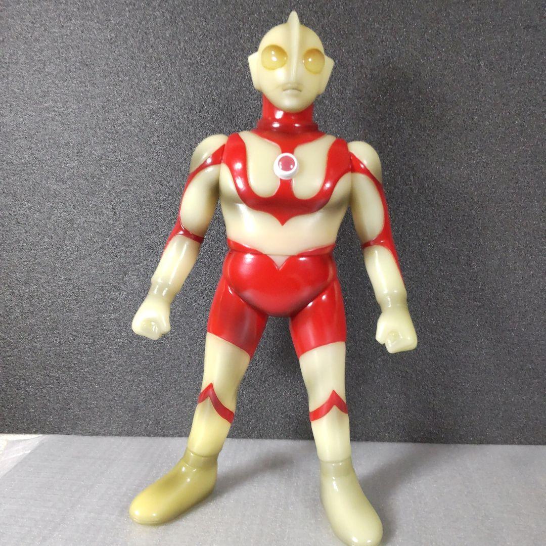 楳図かずお版 ウルトラマン＆バルタン星人 グローver. 2体セット