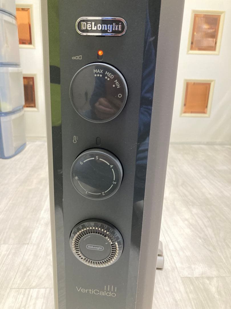 DeLonghi VertiCaldo オイルヒーター