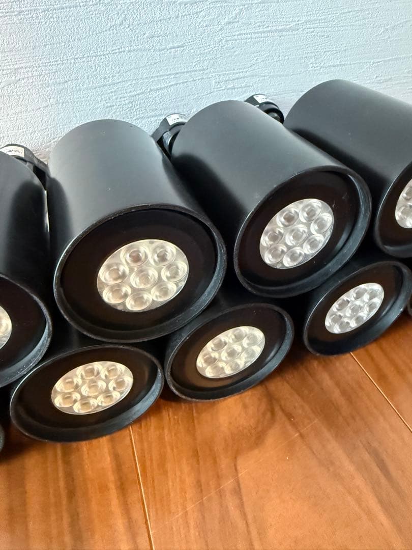 LED 【綺麗め】DAIKO電機スポットライト2個セットLZS-91303XB