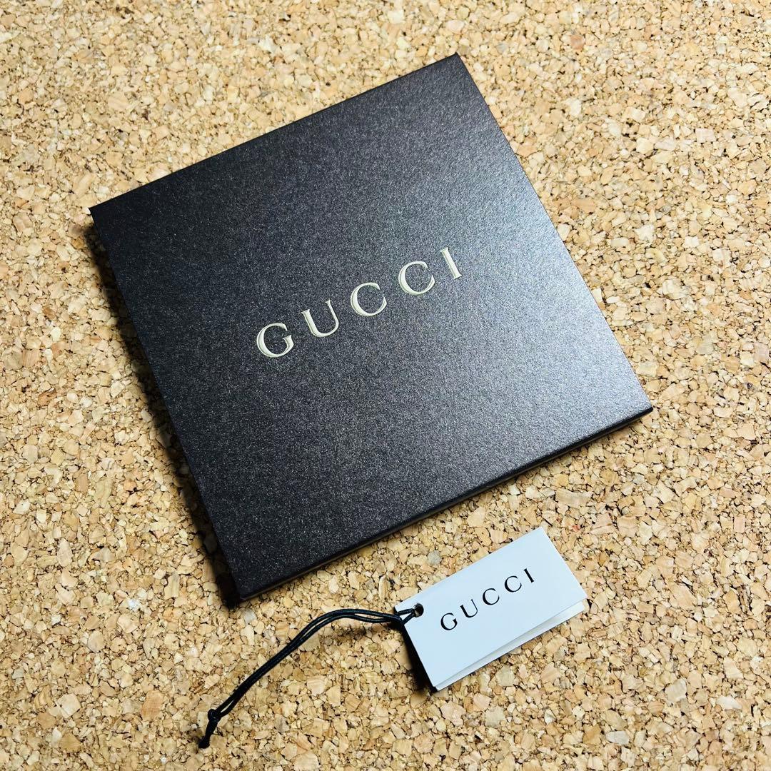 GUCCI Gタイムレス／レクタングル138.4クォーツSS.ブラックフェイス