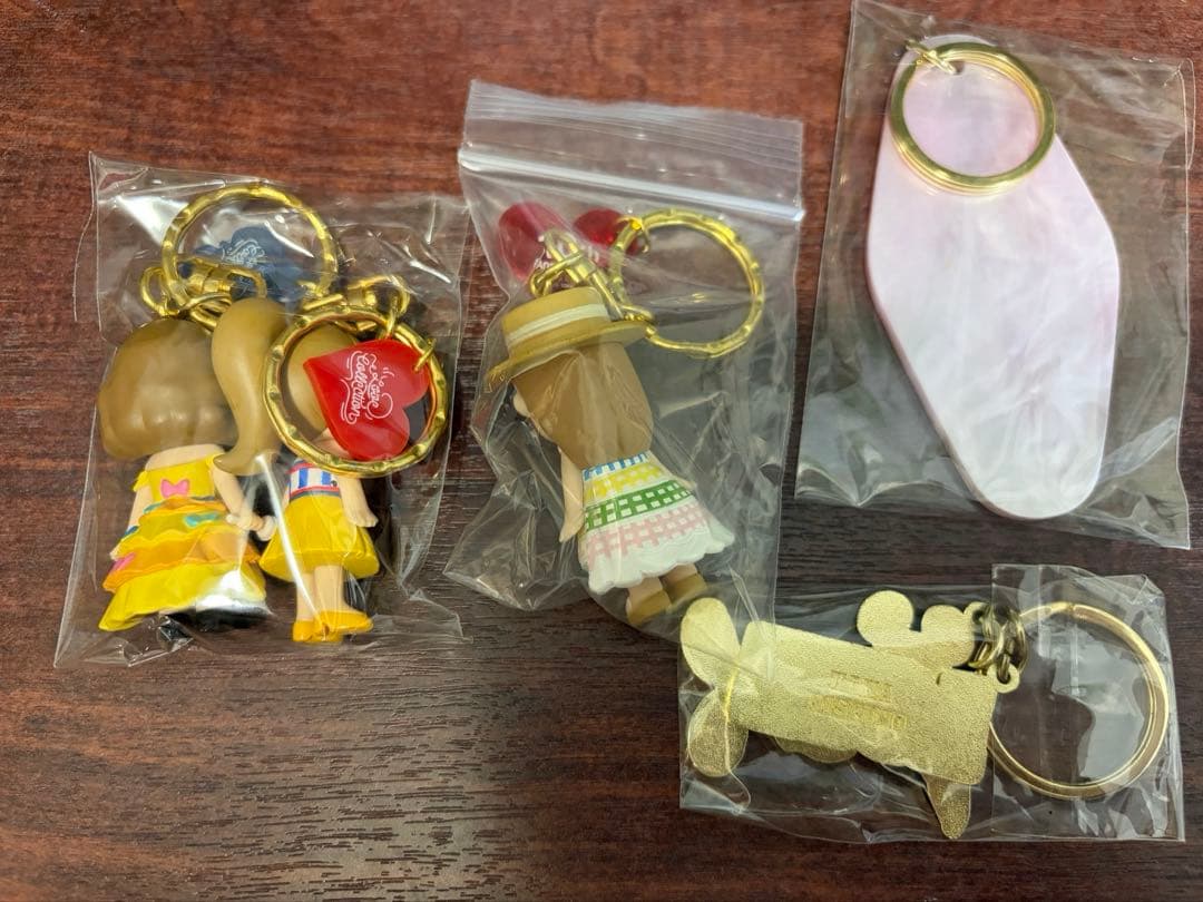 西野カナ マスコットキーホルダー セット - メルカリ