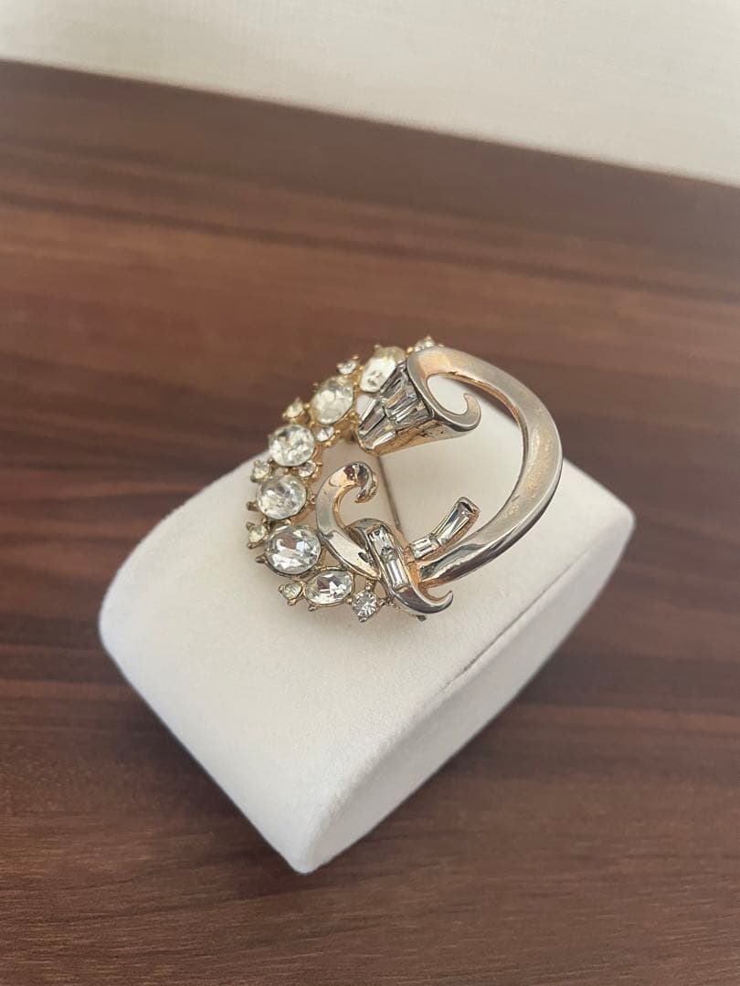 希少 トリファリ TRIFARI PAT PEND サークル ブローチ ゴールド