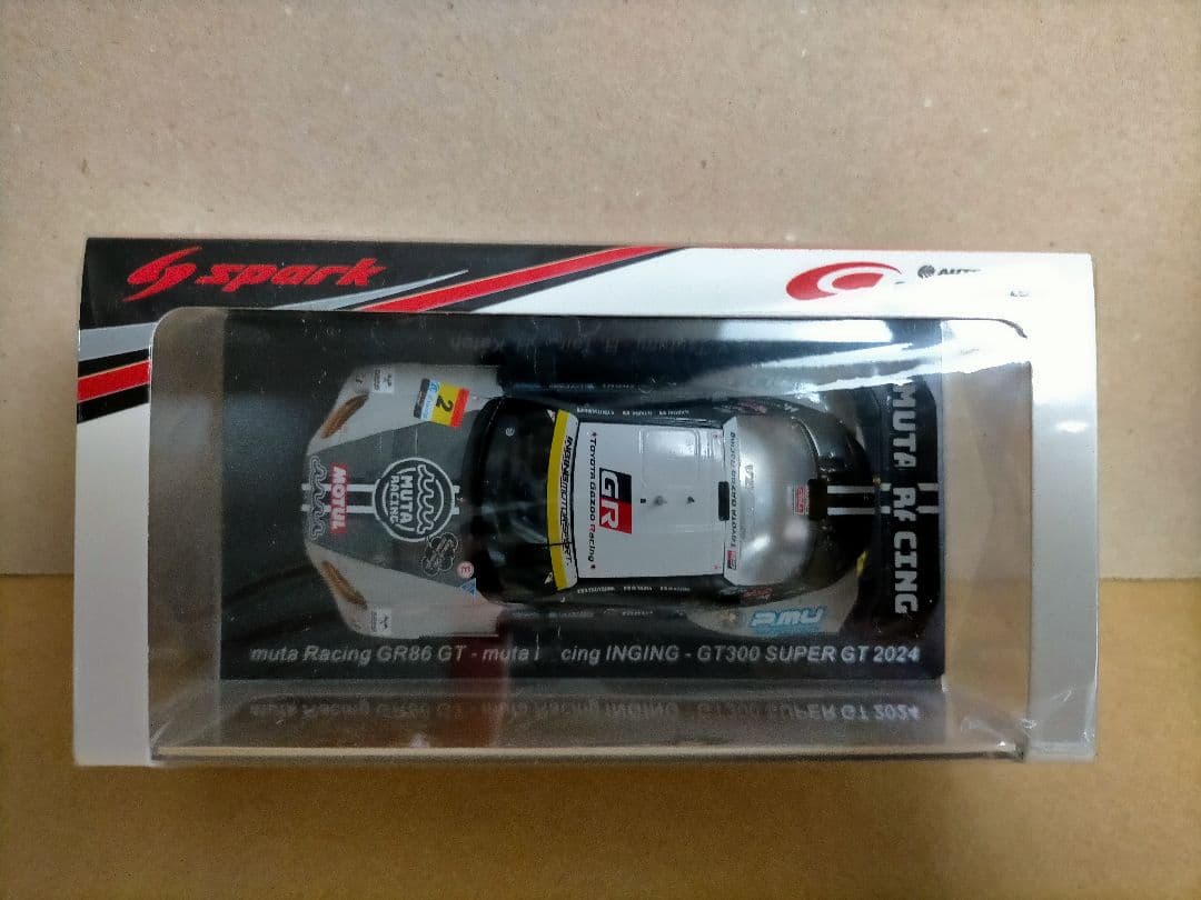 SPARK 1/43 スーパーGT 300 muta GR86 2024