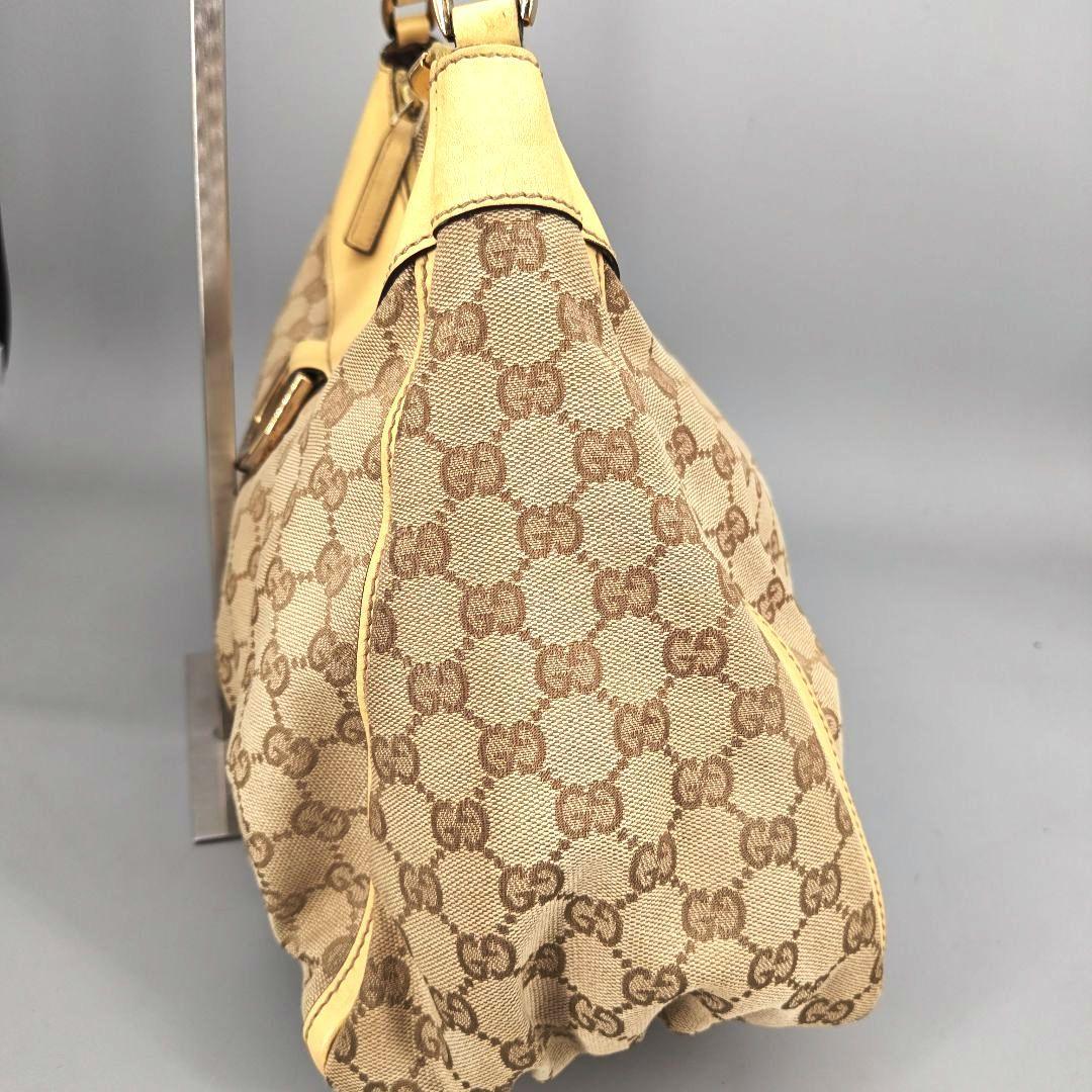 美品 GUCCI ワンショルダーバッグ GG キャンバス レザー アビー
