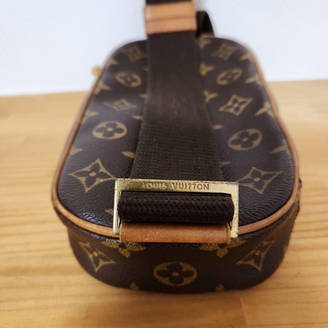 LOUIS VUITTON 　モノグラム　ポシェットガンジュ