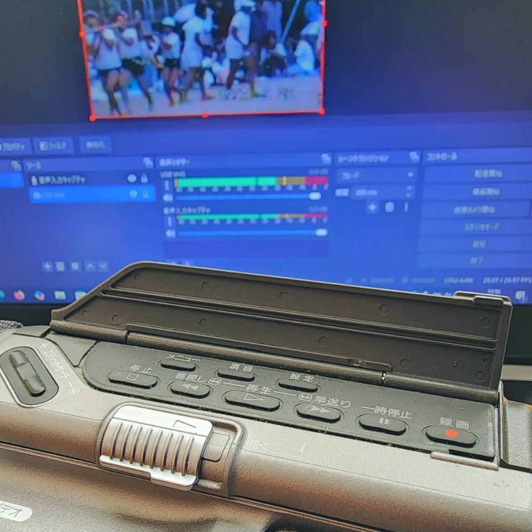 【動作確認済】SONY 高画質 Hi8 ビデオカメラ CCD-TR1 セット