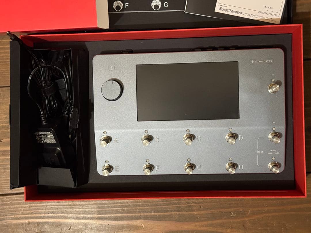 三角さま専用。Neural DSP Quad Cortex+boss EV-30