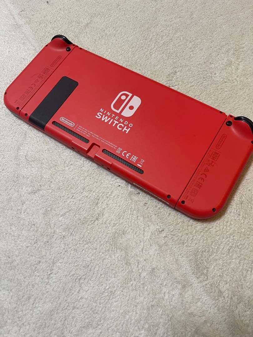 任天堂　Switch 本体 ＆限定品ケース、Micro SDカード付　箱あり