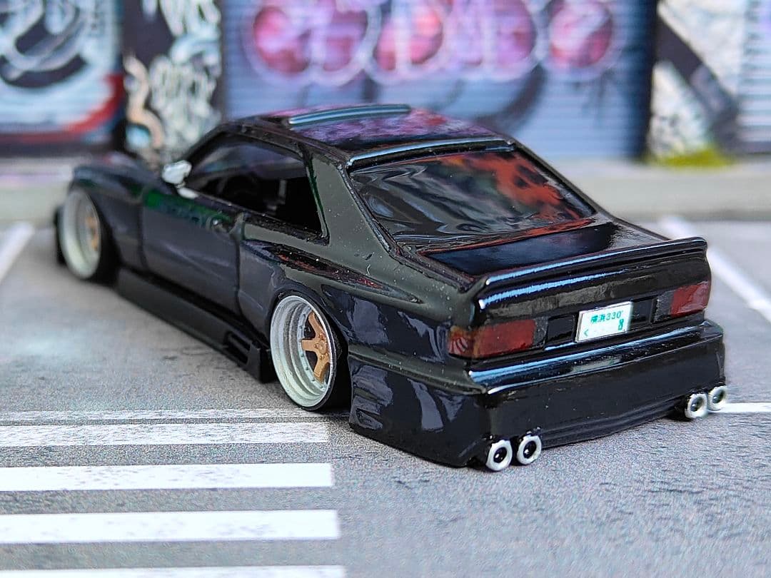 ホットウィールカスタム メルセデスベンツ 560 フルエアロ仕様☆トミカ改造