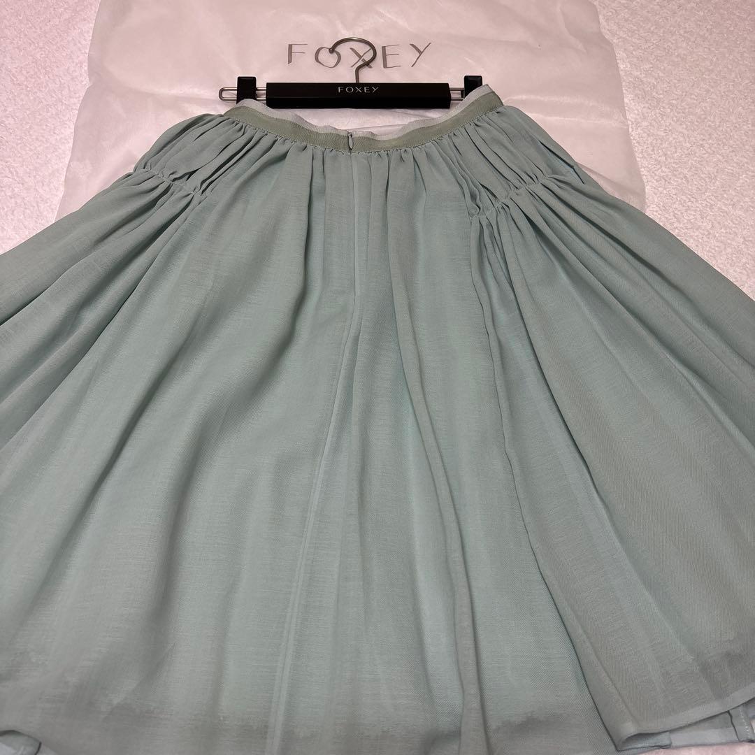 ♡FOXEYギャザーフレアミントスカート♡ 38サイズ　新品