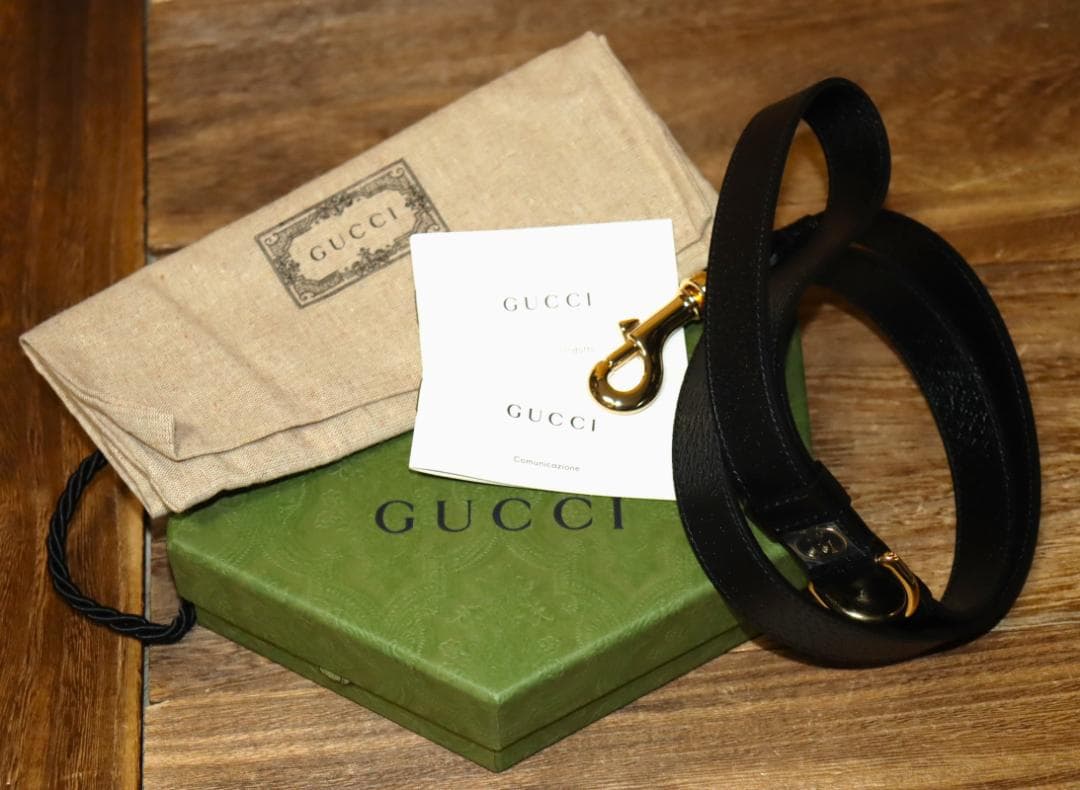 新品 GUCCI インターロッキングG ドッグリードの通販はau PAY