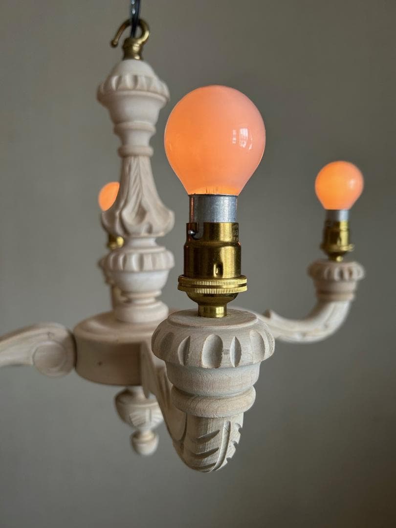 フランスアンティーク 木製シャンデリア 4灯 シャビー 店舗什器