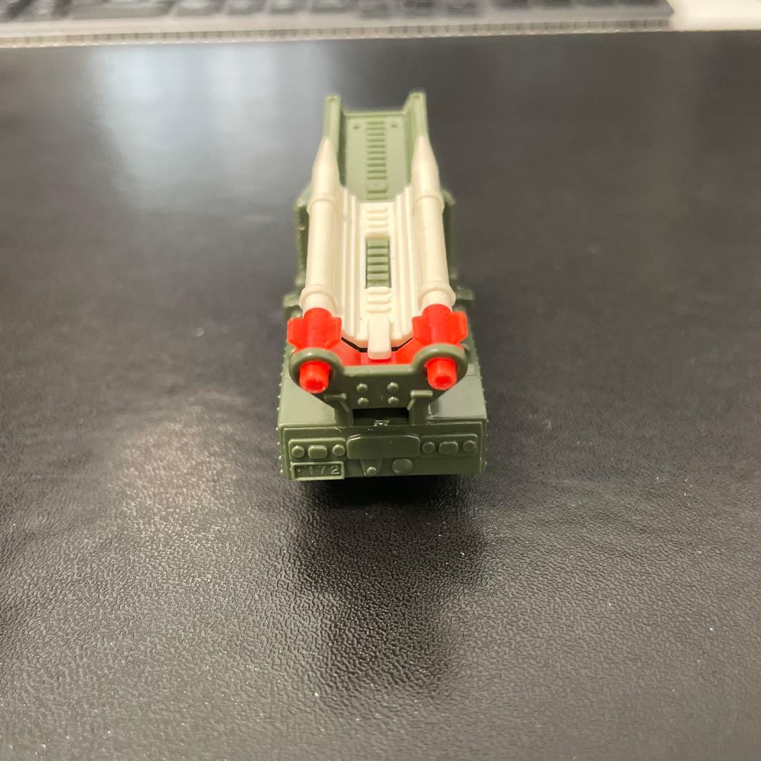 ナ*タ様 トミカ　黒箱　77 トヨタ　自衛隊ロケット車