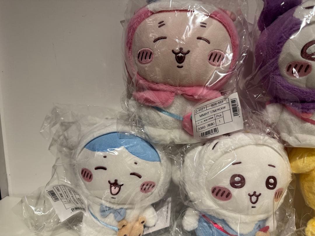 [送料無料]ちいかわ　サンリオコラボ