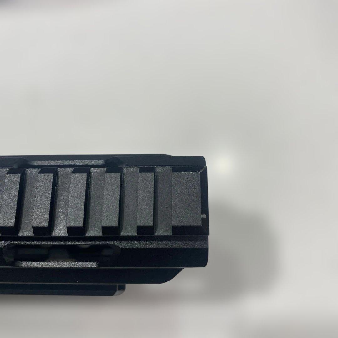 LayLax KRISS VECTOR keymod ハンドガード　M