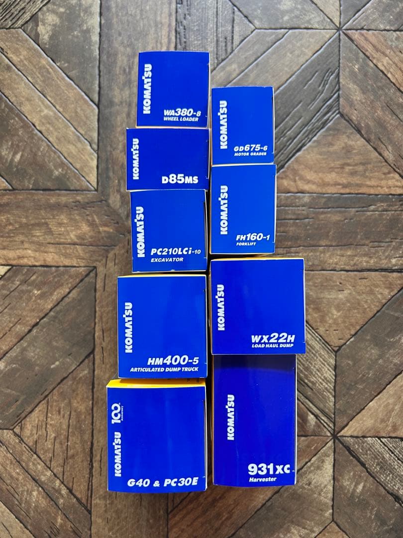 コマツ KOMATSU 株主優待 ミニチュア 非売品