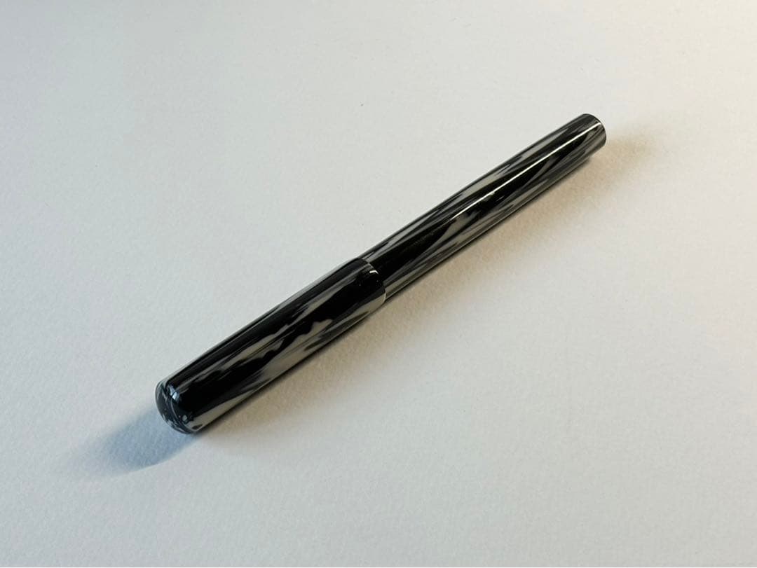 五十音 ミミックネオペンギン 鉛筆補助軸「ミミック」勢揃い