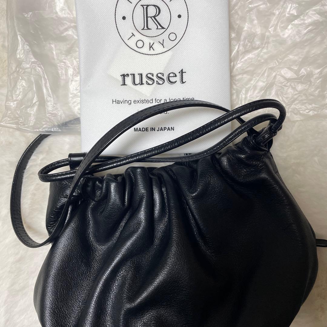 にゃにゃ　russet レザー巾着4WAYショルダーバッグ