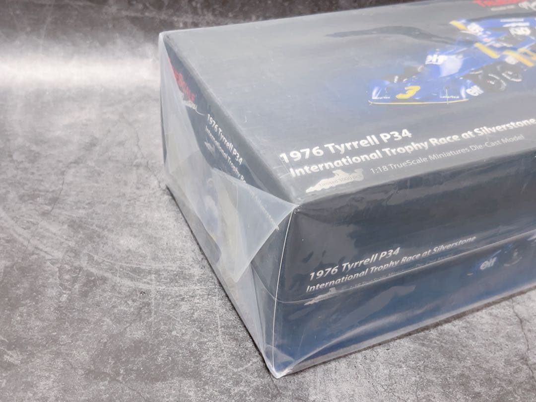 新品未開封　TSM 1/18 タイレル P34 ティレル シルバーストーン