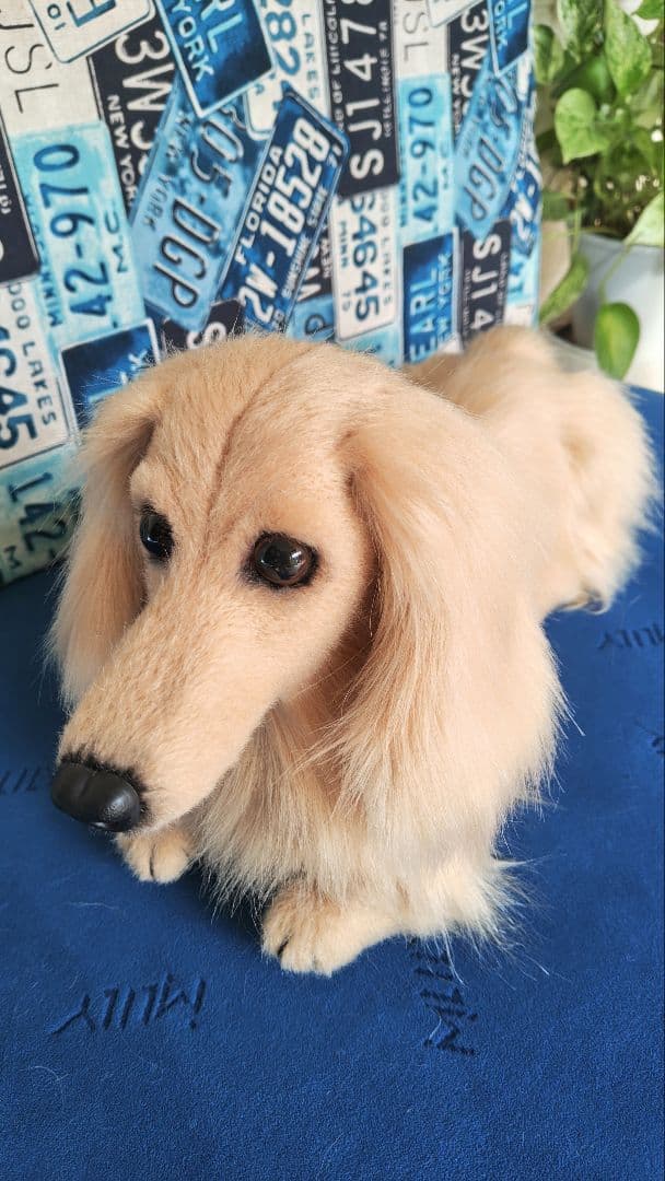 ダックスフントぬいぐるみ