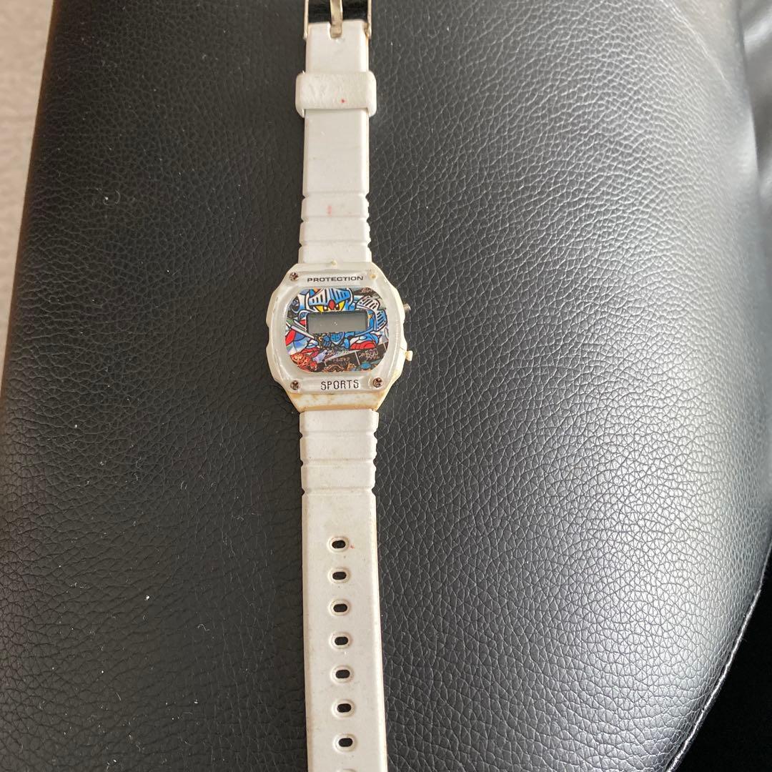 希少　当時物レア　ナイトガンダムの腕時計 希少 当時物レア ナイトガンダムの腕時計