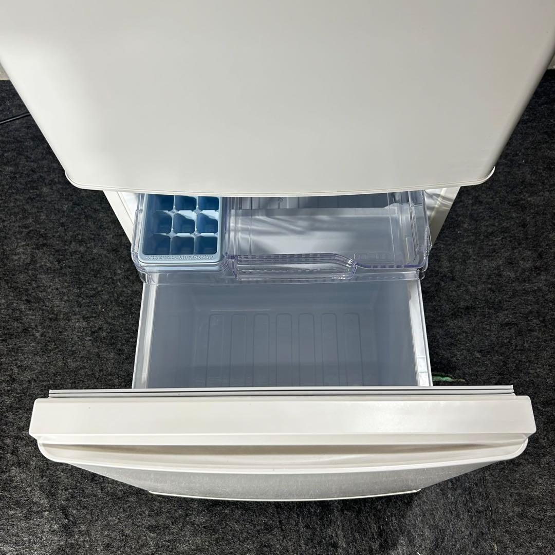 三菱 冷蔵庫 MR-P15G 146L 高年式 一人暮らし 単身用 d4829