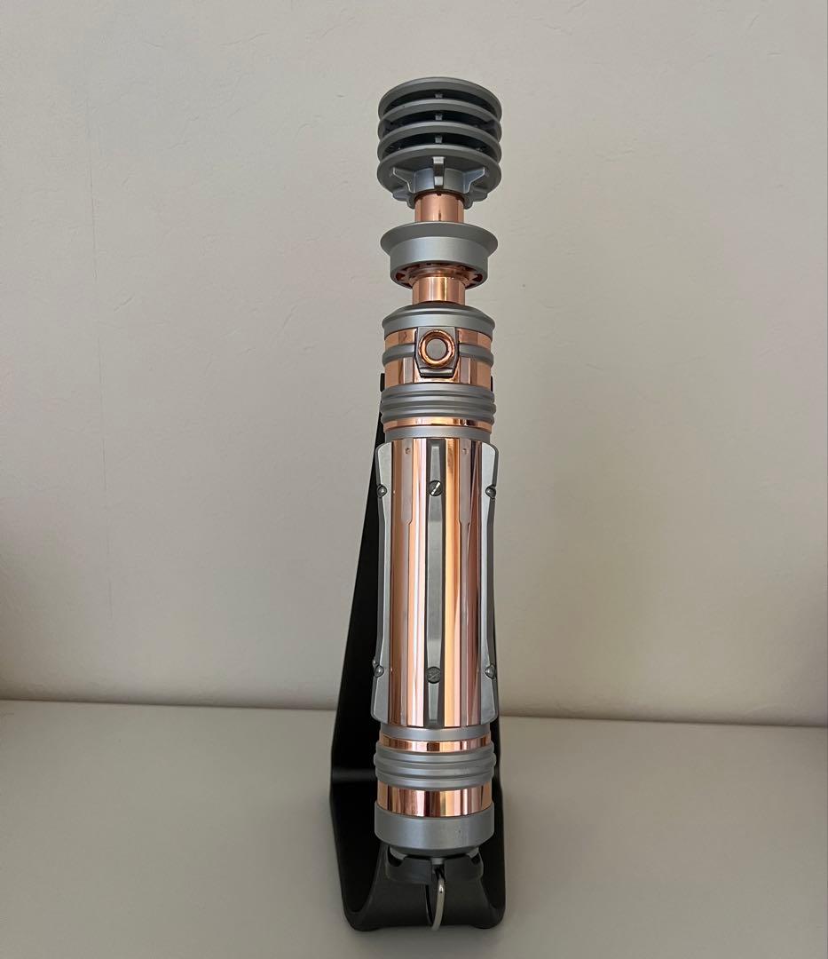 スターウォーズ フォースFXライトセーバー　レイア・オーガナ ブラックシリーズ